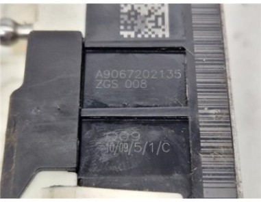 Cerradura Puerta Delantera Izquierda Mercedes-Benz Sprinter II Furgón  2 1 413/414/416/510/511/513/514/516 CDI  [2 1 Ltr  - 70 