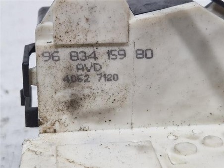 Cerradura Puerta Delantera Derecha Citroen C4 Berlina  1 6 HDi