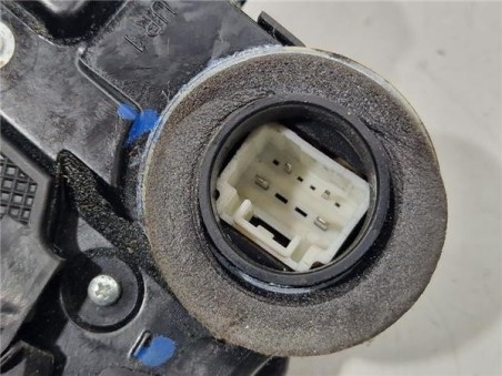 Cerradura Puerta Trasera Derecha Toyota Verso  2 0 Advance [2 0 Ltr  - 93 kW D-4D CAT]