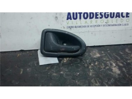 Manilla Renault TRAFIC COMBI 2 5 D dCi 