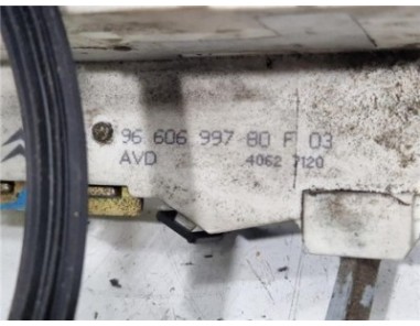 Cerradura Puerta Delantera Derecha Citroen C4 Berlina  1 6 HDi