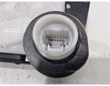 Cerradura Puerta Delantera Izquierda Toyota Yaris  1 3 Active [1 3 Ltr  - 73 kW 16V CAT]