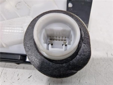 Cerradura Puerta Delantera Izquierda Toyota Yaris  1 3 Active [1 3 Ltr  - 73 kW 16V CAT]