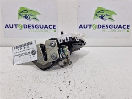 Cerradura Puerta Trasera Izquierda Toyota Yaris  1 3 Active [1 3 Ltr  - 73 kW 16V CAT]