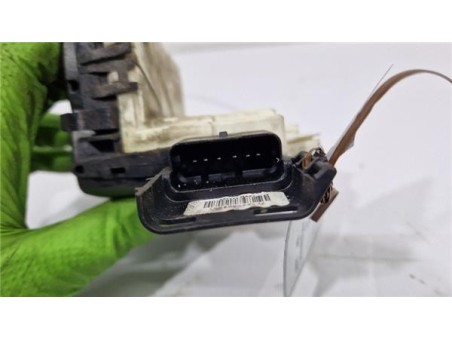 Cerradura Puerta Delantera Derecha Peugeot 308  1 6 Confort [1 6 Ltr  - 80 kW HDi FAP CAT ]