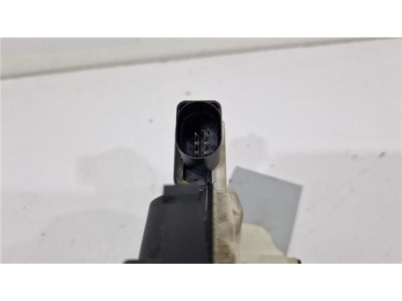 Cerradura Puerta Trasera Izquierda Volkswagen Tiguan  2 0 TDI