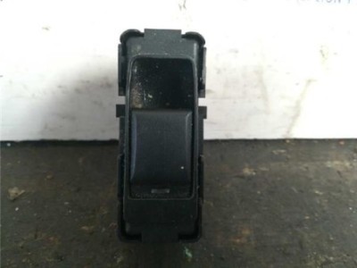 Botonera Puerta Delantera Derecha Dodge CALIBER 2 0 16V CRD