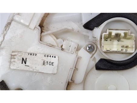 Cerradura Puerta Trasera Derecha Mazda CX-3  1 5 Center-Line [1 5 Ltr  - 77 kW Diesel CAT]