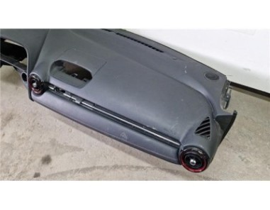 Salpicadero Mazda CX-3  1 5 Center-Line [1 5 Ltr  - 77 kW Diesel CAT]