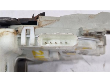Cerradura Puerta Trasera Izquierda Audi Q2  1 6 30 TDI design [1 6 Ltr  - 85 kW TDI]