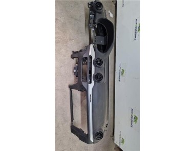 Salpicadero Audi Q2  1 6 30 TDI design [1 6 Ltr  - 85 kW TDI]