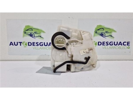 Cerradura Puerta Trasera Izquierda Mazda 3 Berlina / Sedán  2 2 Evolution [2 2 Ltr  - 110 kW Turbodiesel CAT]