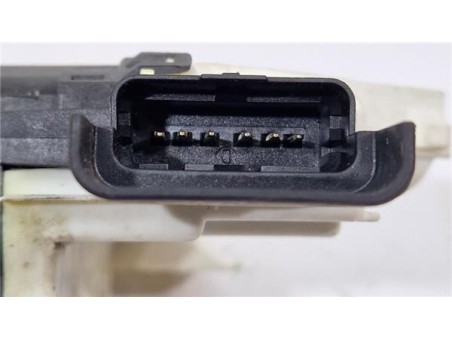 Cerradura Puerta Delantera Izquierda Peugeot 3008  1 6 Access [1 6 Ltr  - 84 kW HDi FAP]