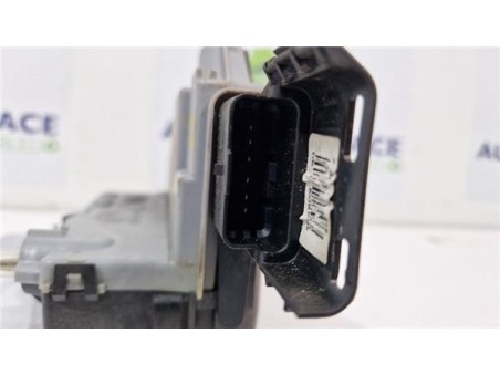 Cerradura Puerta Delantera Derecha Peugeot 3008  1 6 Access [1 6 Ltr  - 84 kW HDi FAP]