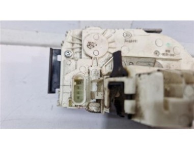 Cerradura Puerta Trasera Izquierda Fiat Freemont  2 0 Basis [2 0 Ltr  - 103 kW 16V Multijet CAT]