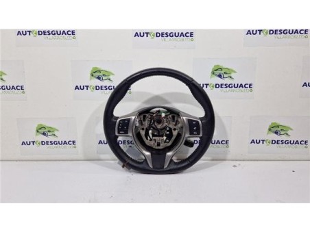 Volante Toyota Yaris  1 3 Active [1 3 Ltr  - 73 kW 16V CAT]