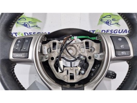 Volante Toyota Yaris  1 3 Active [1 3 Ltr  - 73 kW 16V CAT]