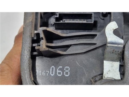 Cerradura Puerta Delantera Derecha BMW Serie X3  2 0d [2 0 Ltr  - 110 kW 16V Diesel CAT]