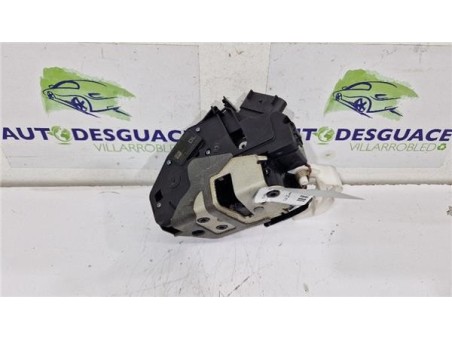 Cerradura Puerta Trasera Izquierda Ford C-Max  1 0 Edition [1 0 Ltr  - 92 kW EcoBoost CAT]