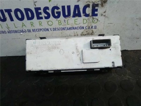 Navegador Renault CLIO III 1 5 dCi D FAP 