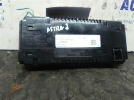 Navegador Opel ASTRA J LIM  1 7 16V CDTI 