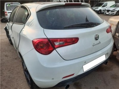 Alfa Romeo Giulietta  2 0 Distinctive [2 0 Ltr  - 103 kW JTDM] 2