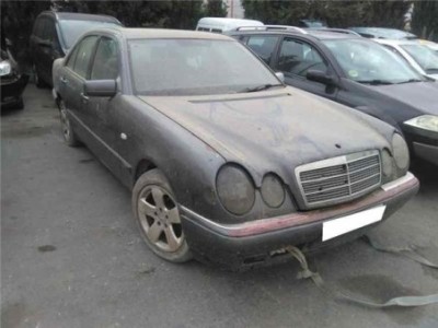 MERCEDES CLASE E  BERLINA DIESEL 3 0 D 