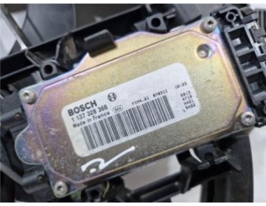 Electroventilador Ford FOCUS II Sedán  1 8 TDCi