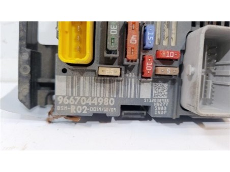 BSI Peugeot 3008  1 6 Premium [1 6 Ltr  - 80 kW HDi FAP CAT ]