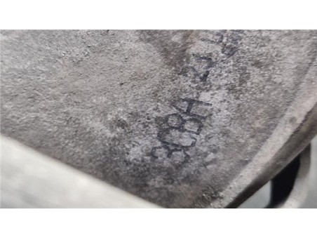 Mangueta Delantera Izquierda Volkswagen Passat Berlina  1 8 Advance [1 8 Ltr  - 118 kW 16V TSI]