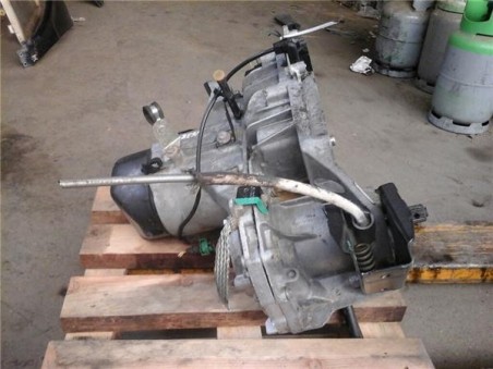 Caja Cambios Manual Renault 21 BERLINA 1 8 