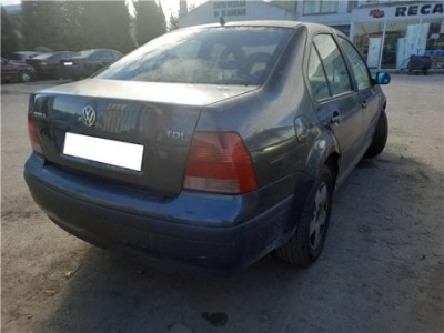 Mangueta Delantera Izquierda Volkswagen Bora Berlina  1 9 Conceptline [1 9 Ltr  - 66 kW TDI] 2