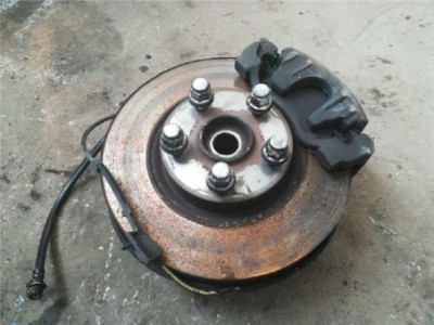 Mangueta Delantera Derecha Toyota COROLLA VERSO 2 2 Turbodiesel