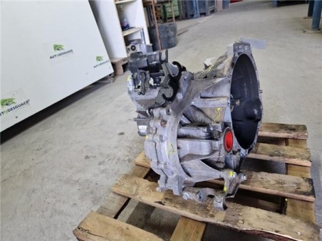 Caja Cambios Manual Ford TRANSIT CONNECT  1 8 Di