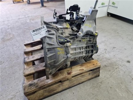 Caja Cambios Manual Ford TRANSIT CONNECT  1 8 Di