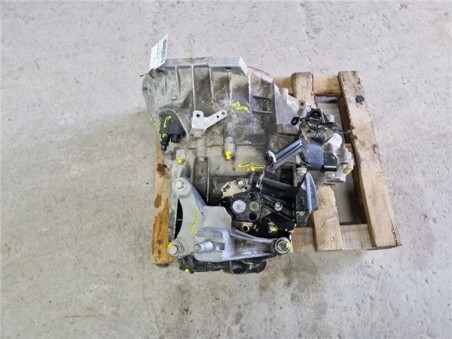 Caja Cambios Manual Ford TRANSIT CONNECT  1 8 Di