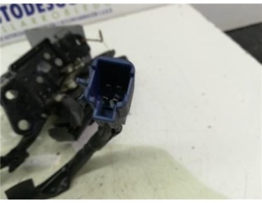 Cerradura Porton Toyota PRIUS 1 8 16V 