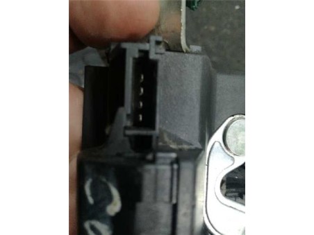 Cerradura Porton Opel CORSA D 1 2 16V bivalent 