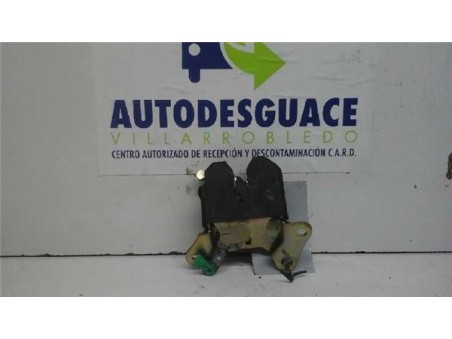 Cerradura Porton Toyota COROLLA 1 6 16V 