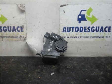 Cerradura Porton Toyota AURIS 2 0 D-4D 