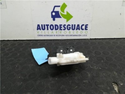 Cerradura Porton Toyota AURIS 2 0 D-4D