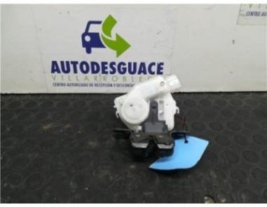 Cerradura Porton Toyota AURIS 2 0 D-4D 