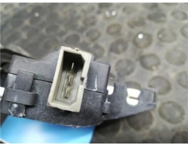 Cerradura Porton Volkswagen PASSAT BERLINA 2 0 TDI 