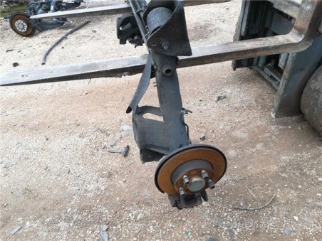 Puente Trasero Skoda Rapid  1 6 Active [1 6 Ltr  - 85 kW TDI DPF]