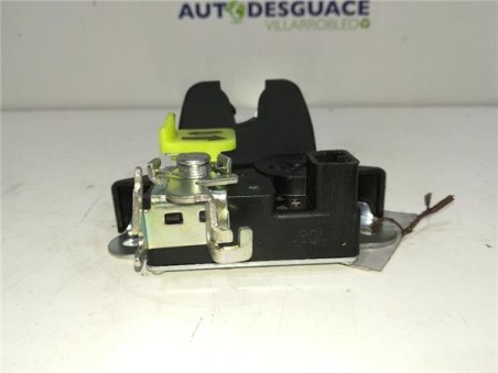 Cerradura Porton Hyundai ELANTRA Sedán  1 6 CRDi