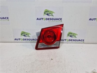 Piloto Porton Trasero Derecho Chevrolet Cruze  2 0 LS [2 0 Ltr  - 92 kW Diesel CAT]