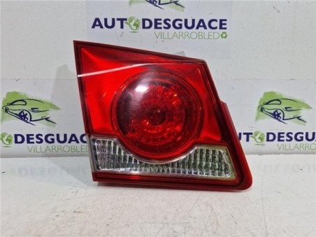 Piloto Porton Trasero Izquierdo Chevrolet Cruze  2 0 LS [2 0 Ltr  - 92 kW Diesel CAT]