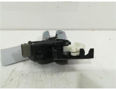 Cerradura Porton Volkswagen Passat Berlina  1 6 TDI