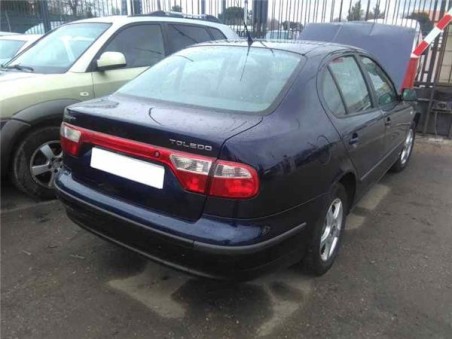 PILOTO TRASERO CENTRAL Seat TOLEDO 1 6 16V 