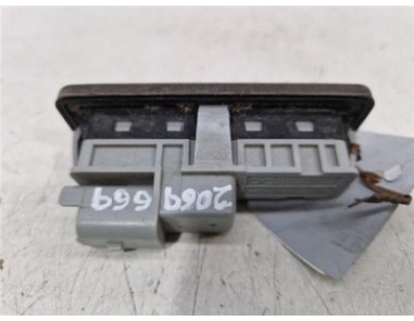 Maneta Exterior Porton Renault Megane IV Berlina 5P  1 5 Business [1 5 Ltr  - 66 kW dCi Diesel FAP Energy]